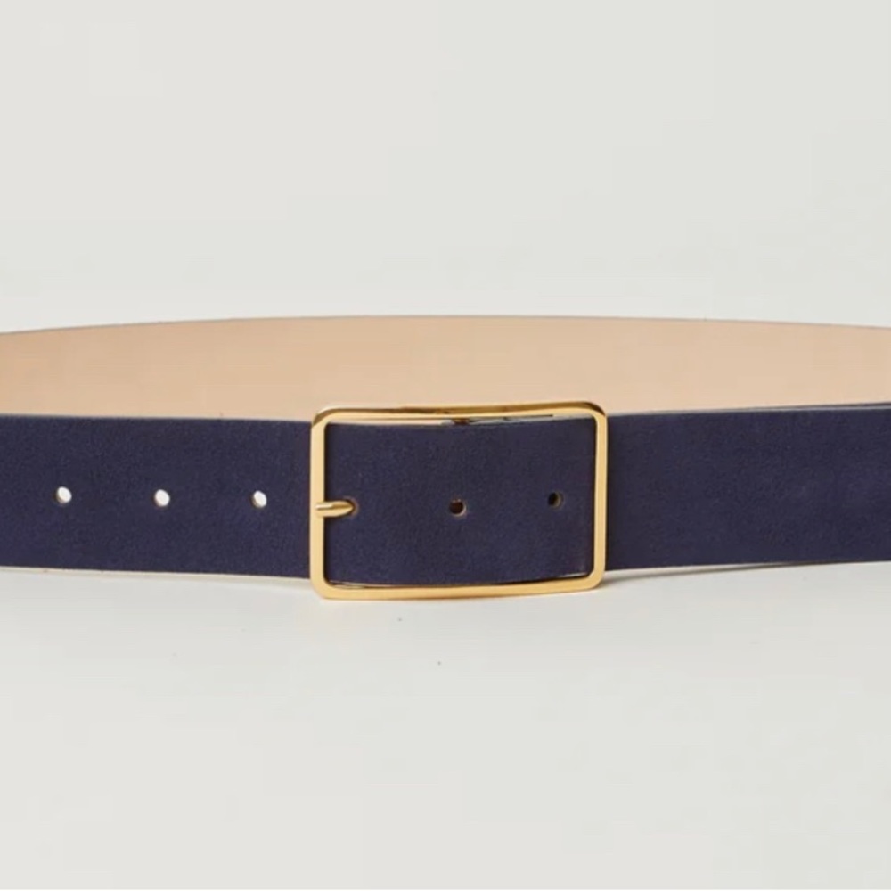 B-low the Belt Milla Navy Suede Belt Size Large EUC